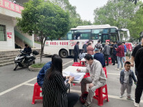 甘棠镇献爱血递真情