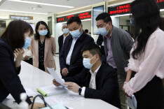 刘志刚到区政务中心开展“走流程、解难题、优服务”行动