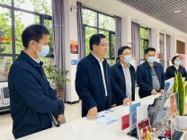 谢翔宇到县政务服务大厅现场“走流程 解难题 优服务”