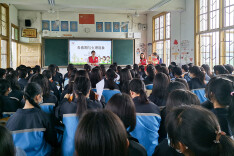 守护花蕾·呵护成长丨“湘蕊课堂”走进泸溪校园