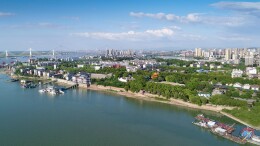 今天，书记、市长联合发表重要署名文章!