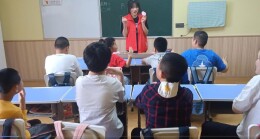 长沙民政职院外语学院开展关爱自闭症儿童志愿服务主题党日活动