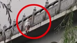 岳阳男子晨练途中勇救轻生女子