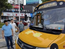 岳阳经开区：多方合力 织牢校车安全“防护网”
