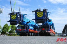 “起重王者”的自我超越！中联重科全球最大全地面起重机批量交付