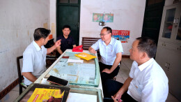 泸溪卫健局：走访慰问“光荣在党50年”老党员