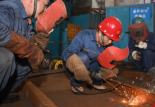 让“湖湘工匠”竞相涌现——我省推进技能人才队伍建设综述