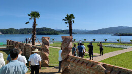 比学赶超，奋勇争先