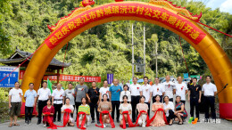 公交驶城乡 打通幸福路——洪江市黔城镇沅江村开通首条公交线路