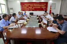 涟源市就相关项目与涟钢进行商务会谈