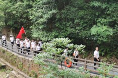 双牌县委组织部开展“重走长征路 奋进新征程”主题党日活动