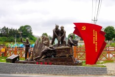 煤炭坝镇：党建引领“煤乡”变“门都”