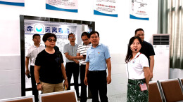 省禁毒办检查组到泸溪验收武溪二小省级禁毒示范校创建工作