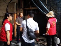 全域文明创建在行动丨再鼓干劲 同心攻坚 ——凤凰县全力冲刺文明城市创建