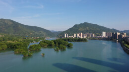 双牌：最后一处化工冶炼厂烟囱被精准爆破