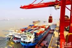 提高“中国服务”影响力