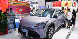 外贸保稳提质 展现经济韧性