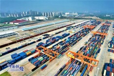 中欧班列累计开行超5.7万列 通达欧洲近200个城市
