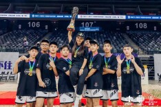 长沙明德华兴的美女教练火出圈，高中和大学都曾帮湖南夺冠