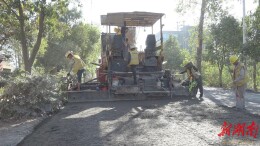 高温下的坚守丨公路养护人：双重“烤”验保畅通