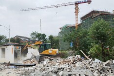“利剑”行动再发力！经开区北港河沿岸违建拆除攻坚战拉开序幕