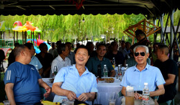 娄星区离退休干部开展中秋节活动