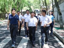 胡伟林来娄星区调研推进老旧小区改造和城市更新工作