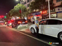 坚守岗位、用心守护——洪江市公安局组织开展夏夜治安巡查宣防第三次集中统一行动