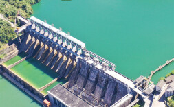 【海报】科学抗旱从用好每一滴水开始