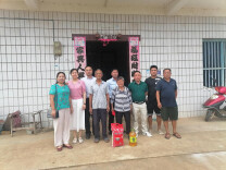 甘棠镇在“委员活动日”开展慰问活动