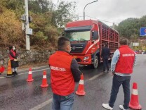 长沙市凤凰商会携手凤凰县新阶联参与疫情防控