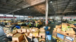 【研报掘金】机构：旺季快递提价有望持续 10月下旬或将开启提价