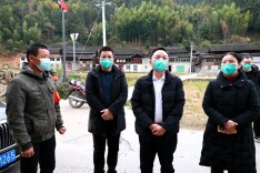 田刚督导检查乡镇疫情防控工作时强调：强化责任意识、担当意识，切实发挥好先锋模范作用