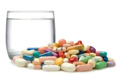 医生：不合理用药可能有生命危险！有大V曾最终被迫肝移植……