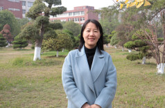 李凤莲：让学生亲其师信其道