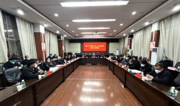 【两会时刻】毛运鸿参加双江镇代表团审查《政府工作报告》和其他工作报告