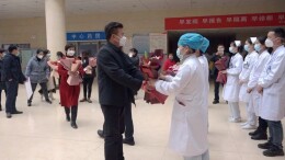 【温暖2023】王洪灿看望慰问医护工作者