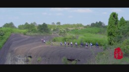 旅发进行时丨打卡安仁：醉美丹霞——骑行龙脊山