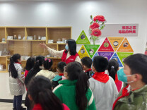 开学第一课，为青少年传授成长“秘籍”