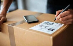 收快递10次就能免费领礼品？骗人的！