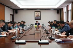 贺遵庆参加市纪委监委机关第一党支部组织生活会