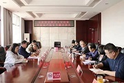 云溪区人民法院与驻区委政法委纪检监察组召开全面从严治党专题会商会