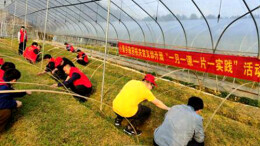 泸溪县小章乡: 走深走实“一月一课一片一实践” 入脑入心践行雷锋精神