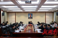 毛运鸿调度大戊梁歌会筹备工作时强调：要进一步细化活动安排、方案  营造浓烈的节会氛围