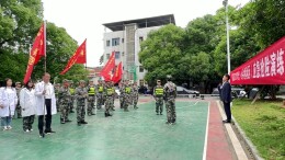 泸溪县浦市镇：以“演练”促防备战 筑牢防汛“安全墙”