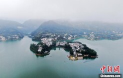 湖南资兴：“湖光小镇”景美如画