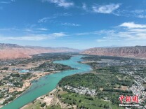 航拍“黄河岸边明珠” 尽显黄河壮美景色