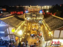 打卡江西赣州江南宋城历史文化街区：古风古韵“夜经济”引客来