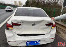 调查报道丨理想L9“智驾”辅助中追尾 车商称不能保证避免碰撞