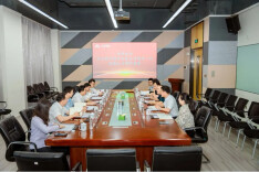 长沙银行党委书记、董事长、行长赵小中赴大汉集团调研考察